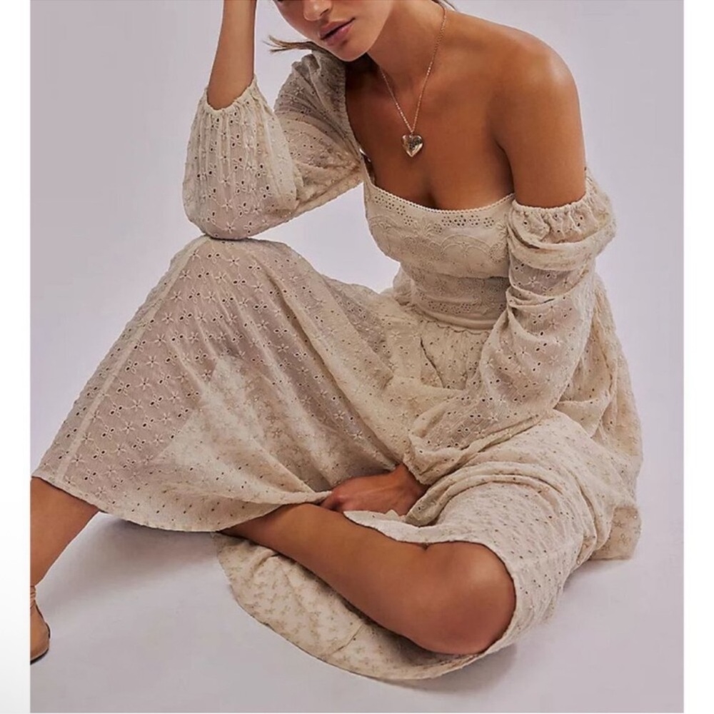 🎉LAST CHANCE🎉Free People Malina Maxi dress